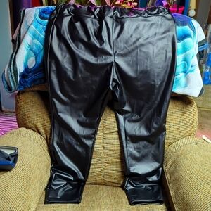 Bloomchic ladies plus size leggings nwt